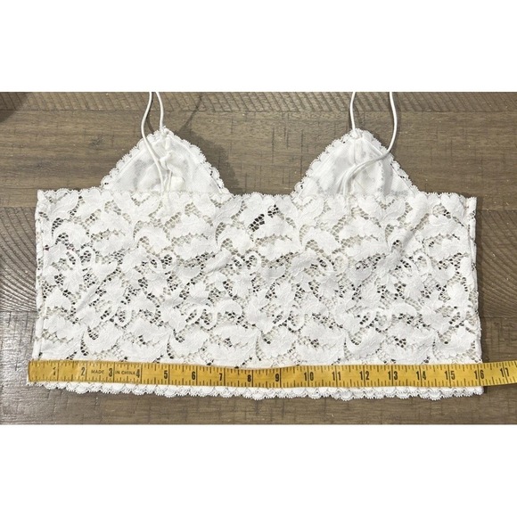 Women's Intimately Free People Lacey Lace Brami Bralette Sz Medium EC - Picture 7 of 7